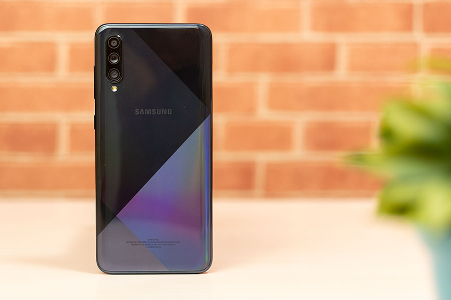 Samsung Galaxy A70s design pattern back plastic panel