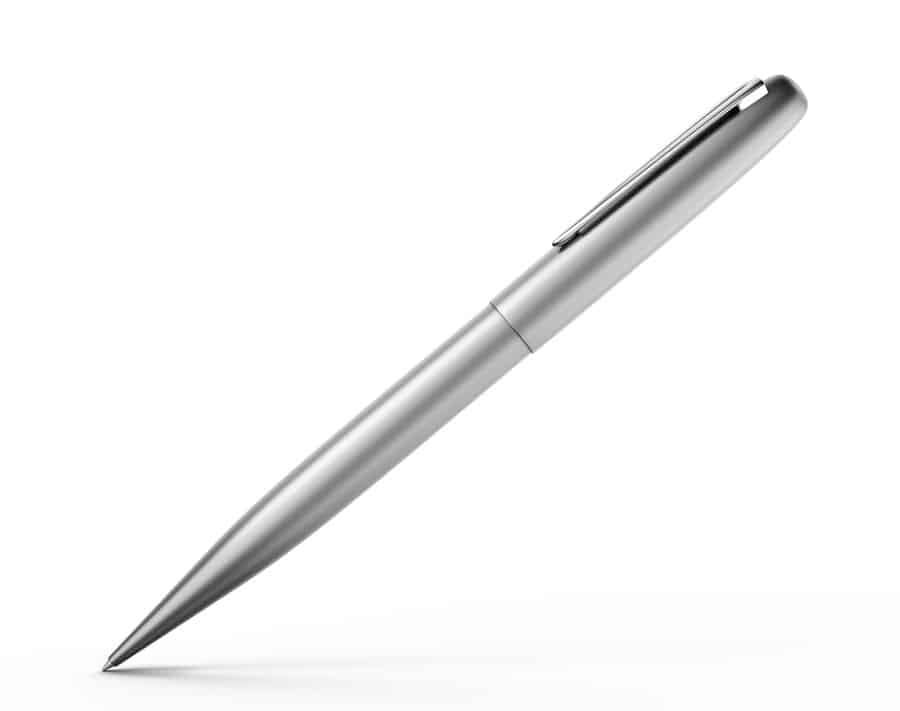 silver pen to remove deep scratches from aluminum laptop